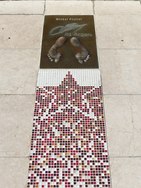 球迷现场实拍:刘诚宇失点,现场一片叹息.