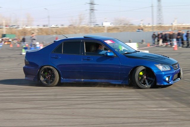 英超:曼联平利物浦.